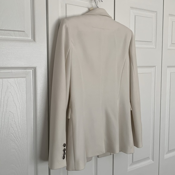 WHBM Size 4 Tailored One-Button Blazet - Picture 6 of 6